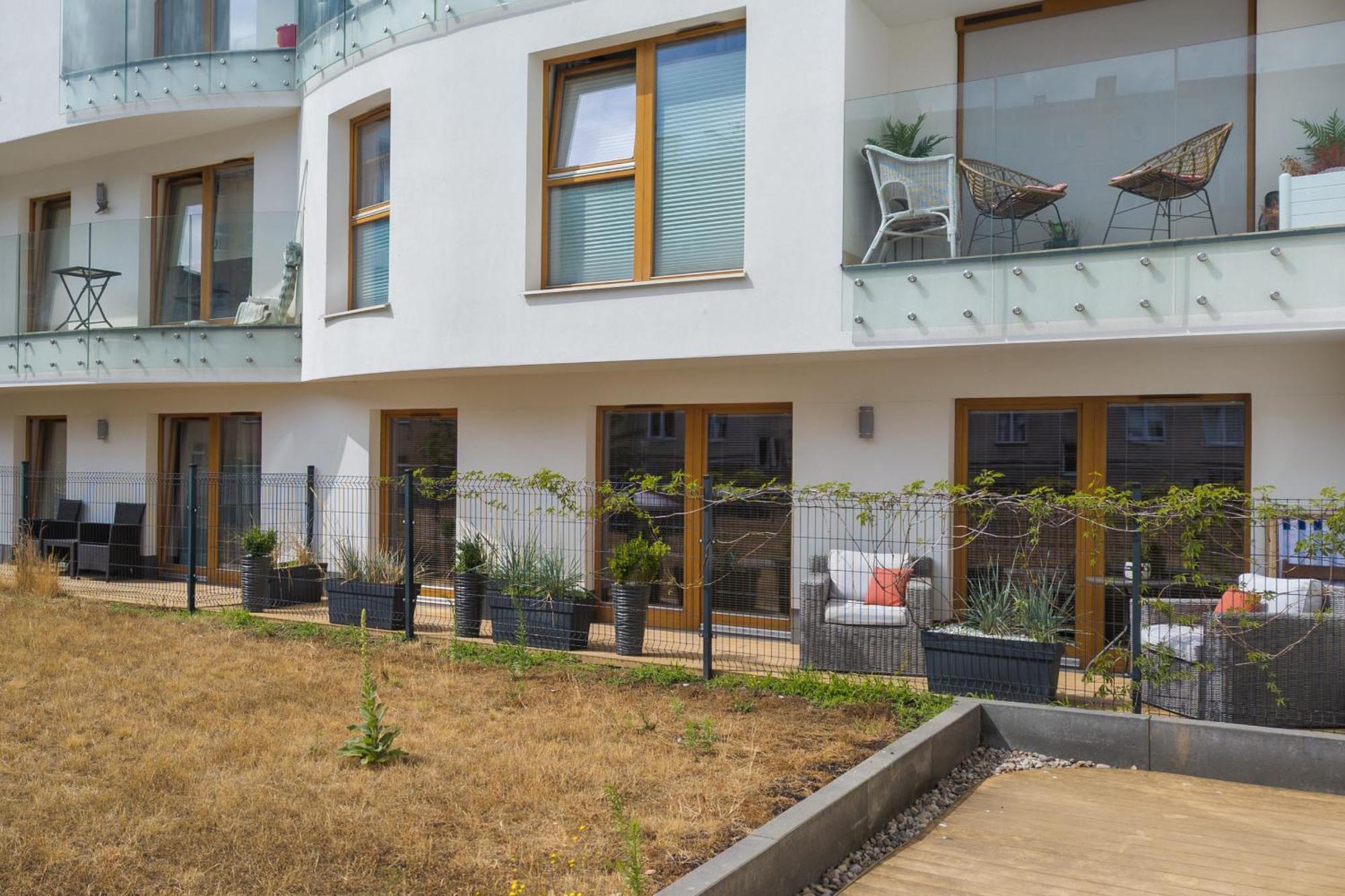 Batorego 7 Apartament With Terrace & Parking Downtown Gdynia By Renters Zewnętrze zdjęcie